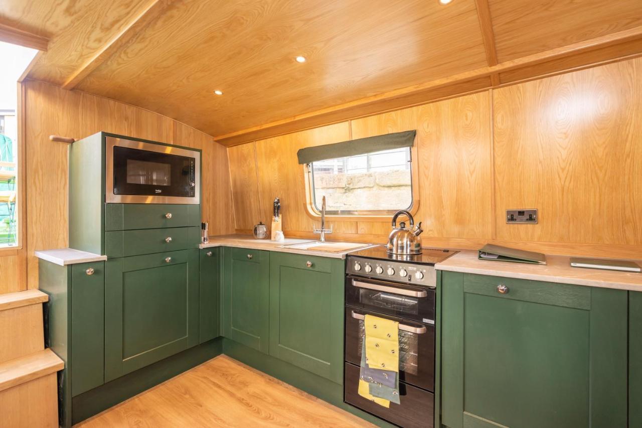 Edinburgh - Houseboats Hotel Bagian luar foto