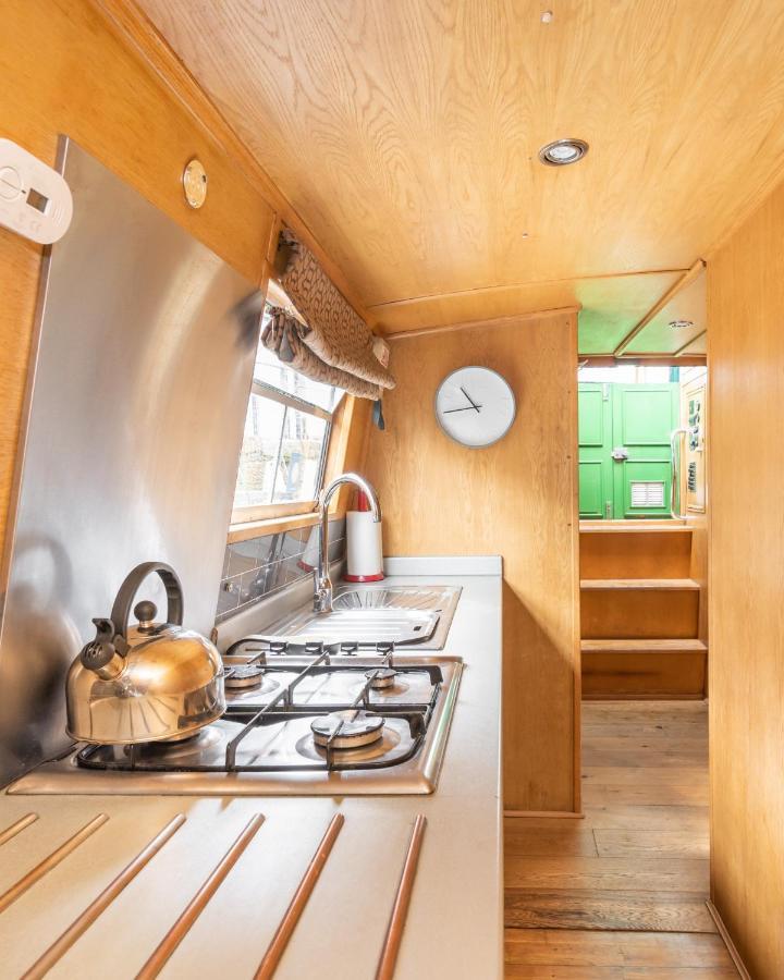 Edinburgh - Houseboats Hotel Bagian luar foto
