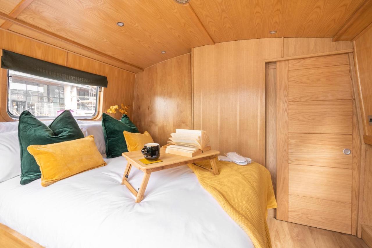 Edinburgh - Houseboats Hotel Bagian luar foto