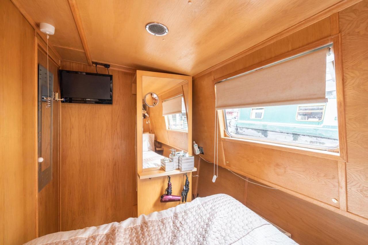 Edinburgh - Houseboats Hotel Bagian luar foto