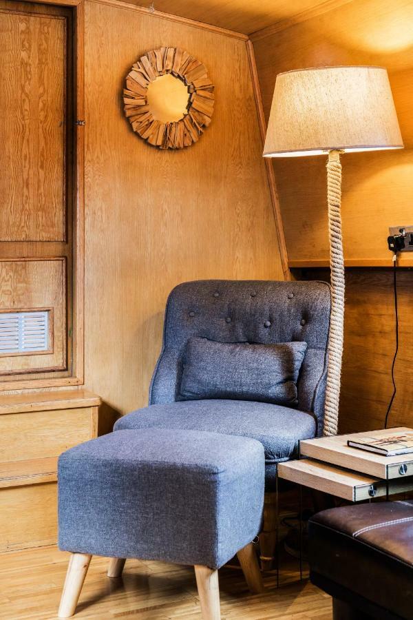 Edinburgh - Houseboats Hotel Bagian luar foto